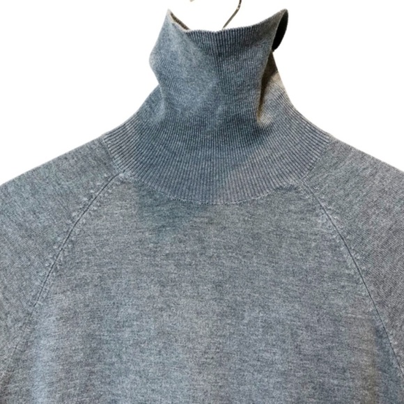 Zara Women’s Knit Grey Classic Preppy Long Sleeve Turtleneck Sweater - Picture 5 of 16